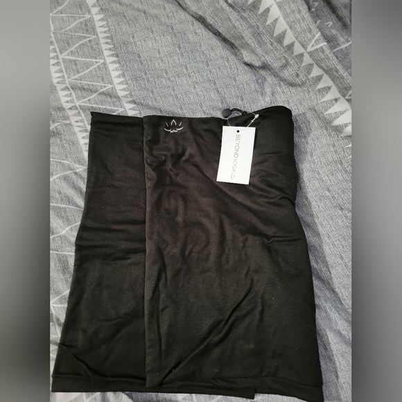 Beyond yoga - Picture 2 of 2